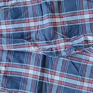 American Eagle Men's plaid shorts
